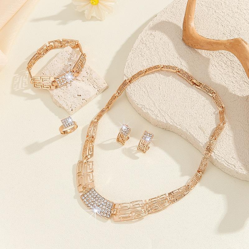 Fashion Light Luxury Jewelry, Alloy Jewelry Set, Full Diamond Necklace, Earrings, Ring Bracelet Four-piece Set