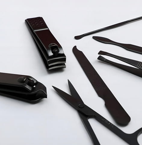 Professional 8-in-1 stainless steel pedicure set
