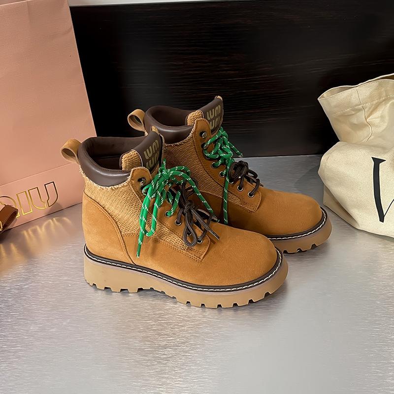 

Версия из коровьей кожи~ Виноградная мать, те же мартинсы с внутренней платформой, круглый носок на шнуровке, универсальные короткие ботинки-локомотивы в британском стиле на толстой подошве 40 верблюд