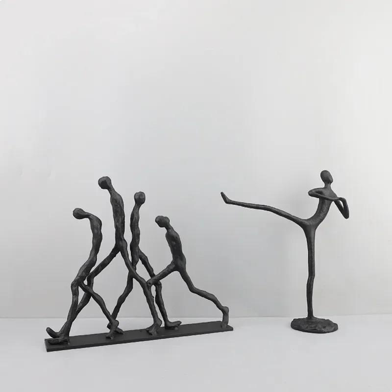 Artigianato in Metallo Figura di Movimento Creativa Sportivo di Immersione Scultura Astratta Nuotatore Statuetta Metallica Decorazione per la Casa