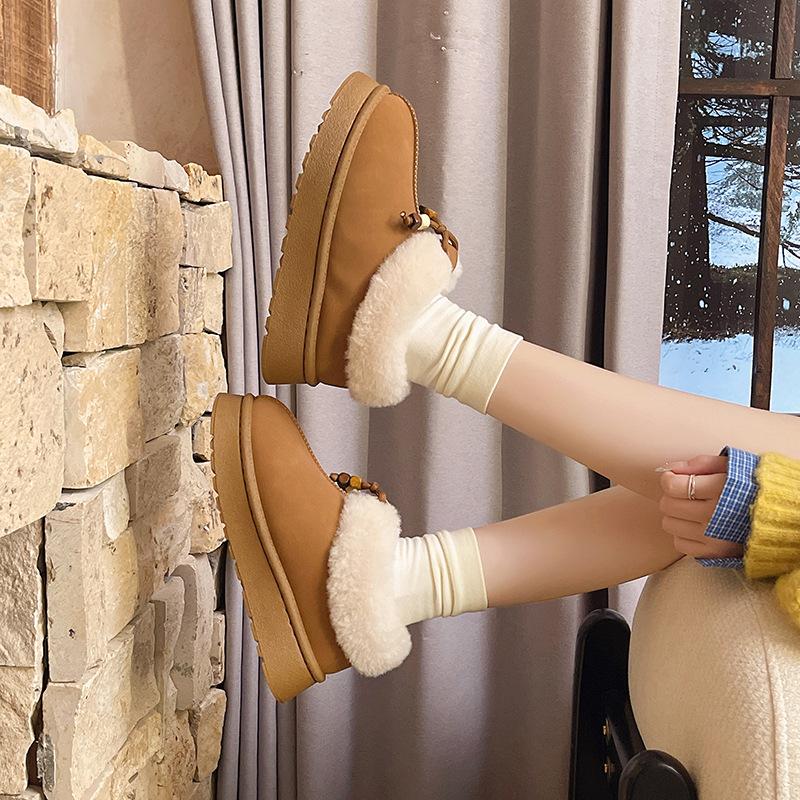 2025 autumn and winter new thickness one-pedal piled thickened thermal short snow boots casual versatile women's shoes