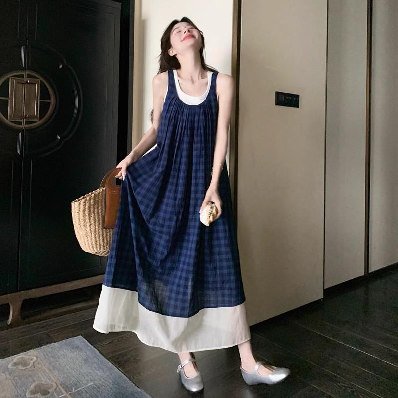 Blue plaid sleeveless dress French literary style Mori retro small fresh holiday suspender vest long dress