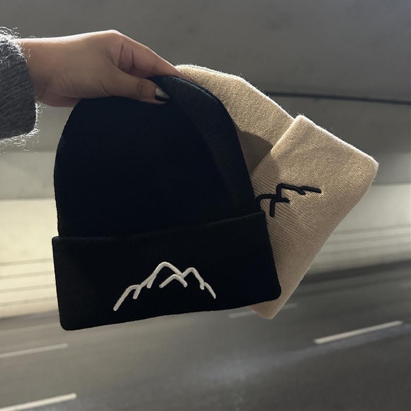 Wintermützen für Unisex Beanies Gestrickte solide süße Mütze Dame Herbst weibliche Beanie Caps wärmer Motorhaube Männer Casual Cap