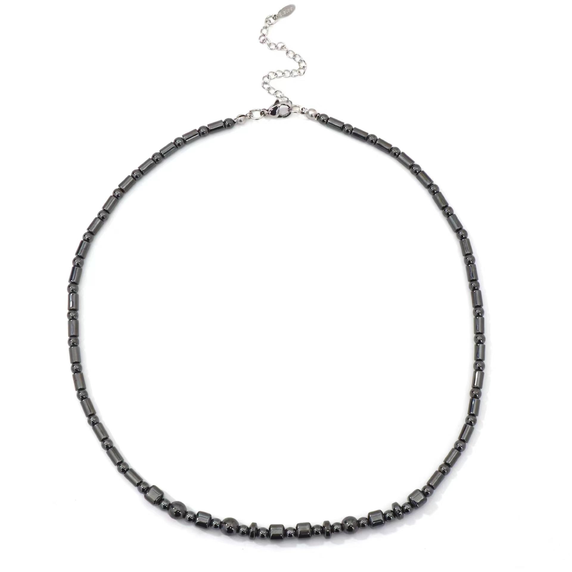 

French retro natural black gallstone beaded necklace women s new light luxury versatile sweater chain