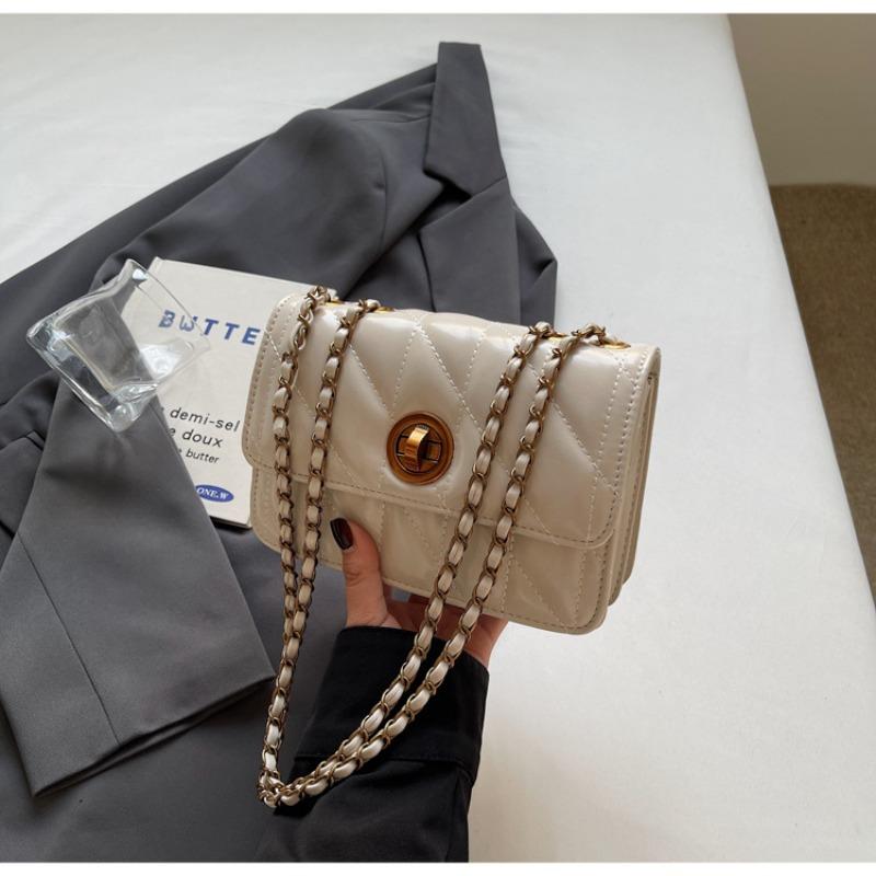 Fashion diamond underarm bag women's trend high-end shoulder bag winter new niche women's bag