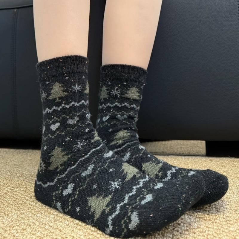 Christmas Island | Korean Style Wool Socks Thickened Medium Tube Socks Children'S Point Yarn Retro Thermal Stacking Socks