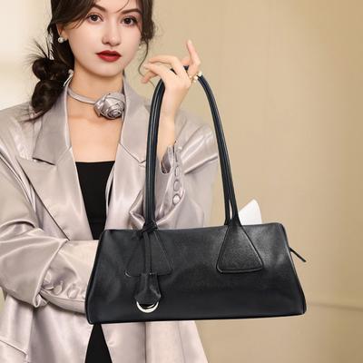 Autumn and Winter Niche First-layer Cowhide Bowling Shoulder Bag, Leather High-end Portable Underarm Baguette Bag