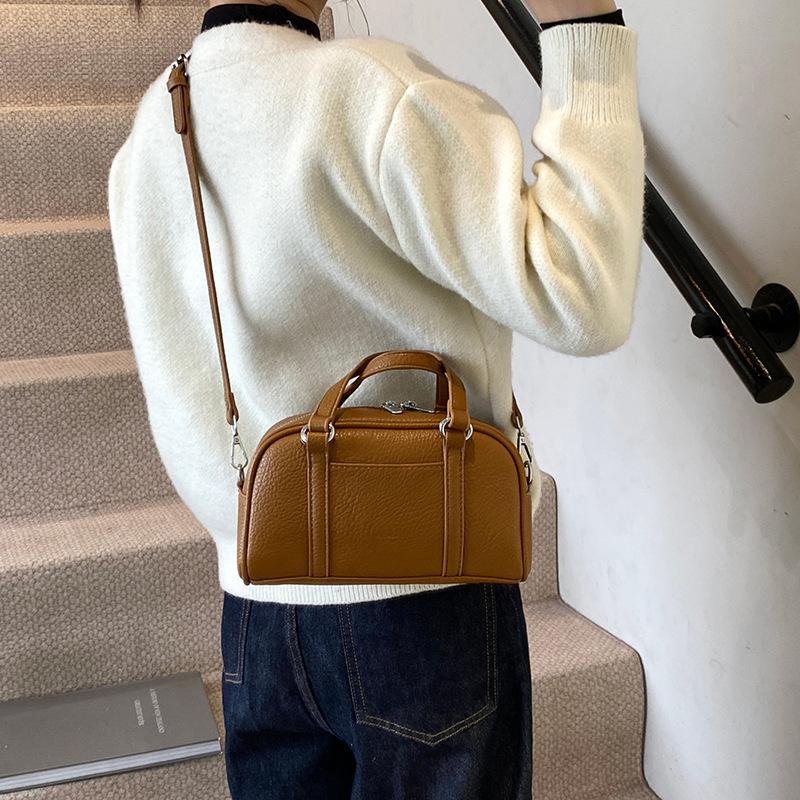 Pendler-Umhängetasche mit großem Fassungsvermögen, Nische, Unterarm-Schlüsseltasche, 2025 neuer Trend, modische, tragbare Kissen-Tasche, beliebt