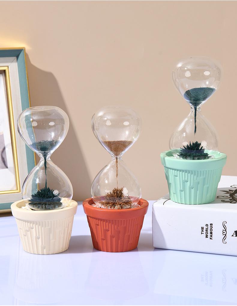 Magnetic Glass Hourglass Timer Ornament - High-End Mini Sand Flow Design