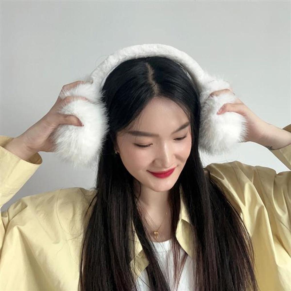 Fake Mink Earmuffs (White)