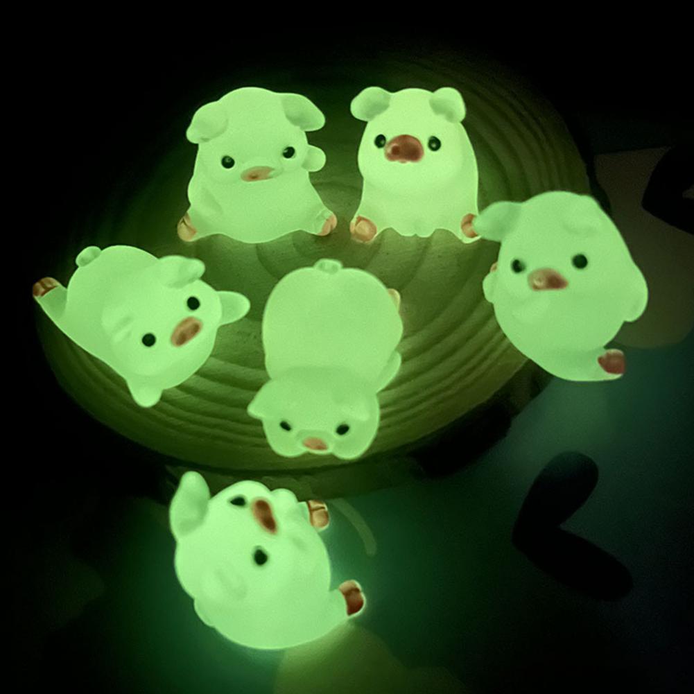 6pcs Pig Miniature Statue Luminous Glow Pig Kawaii Mini Portrait Mini Fairy Garden Landscape Car Home Decor Accessories