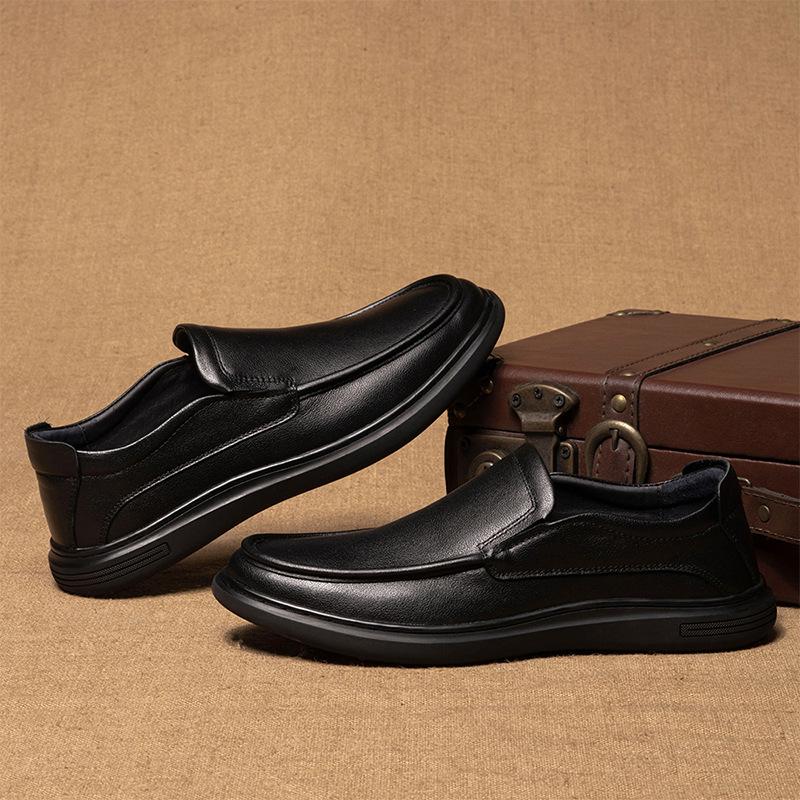 Autumn New Men's Shoes Genuine Leather Casual Men's Leather Shoes Fashionable Business Casual British Round Toe Black Leather Shoes