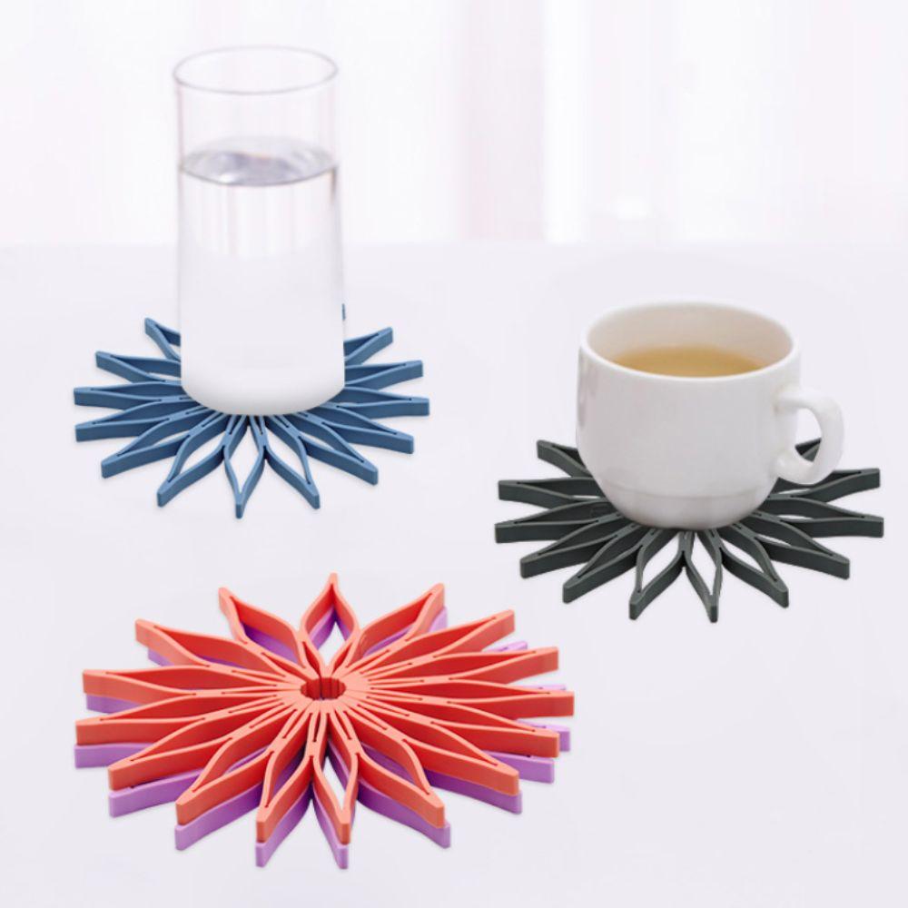 2pcs Foldable Silicone Coaster Non-slip Flexible Cup Mat Space-saving High Temperature Resistant Pot Handle Cover Bowl