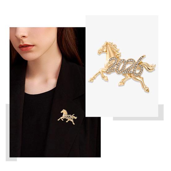 2026 Rhinestone Horse Brooch Year of Horse Lapel Pin Galloping Horse Brooch Pin New Year Outfit Accessory for Suits Coats Scarves