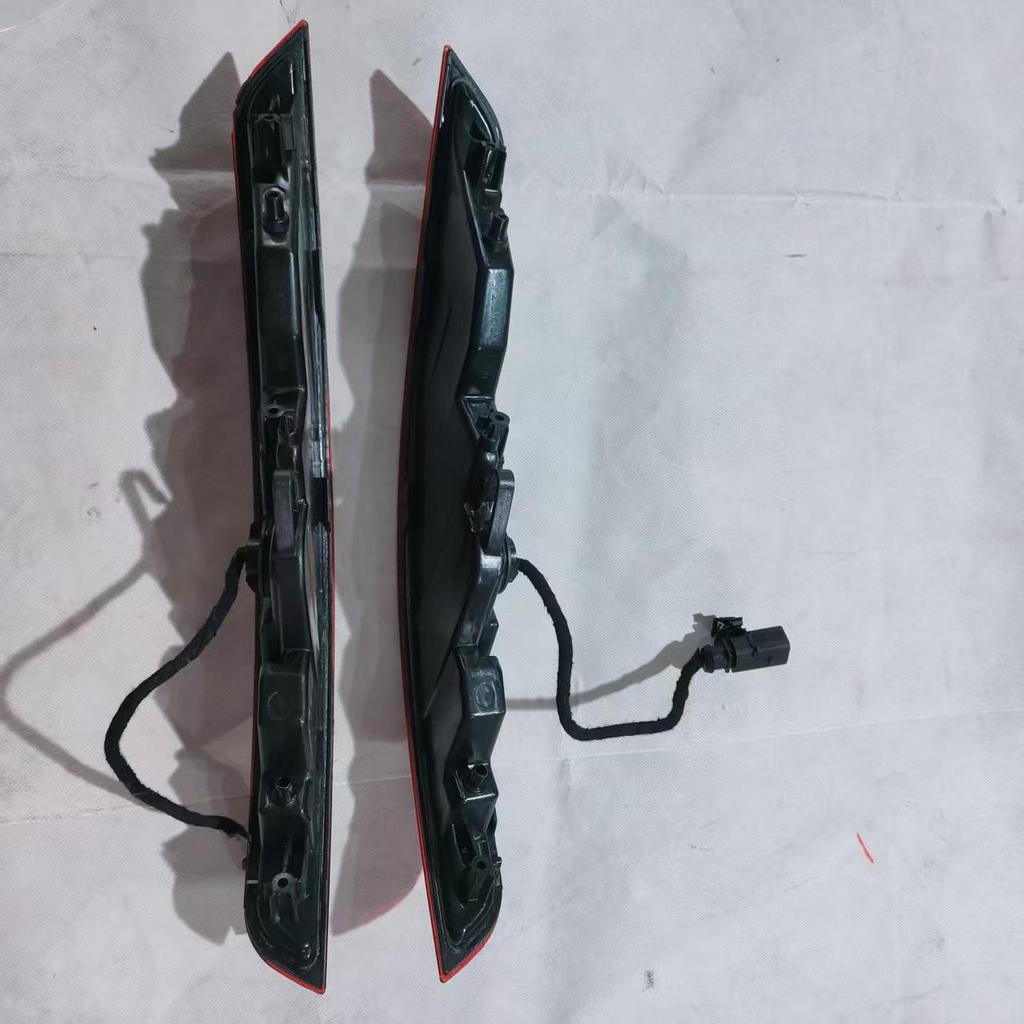 Rear Bumper Light for Porsche Macan 95B945725J