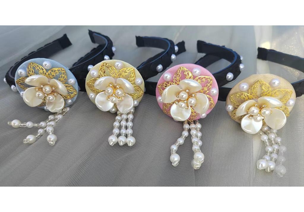 Yanji Princess Korean Ethnic Hair Accessories - Women's Hanbok Headdress & Hair Clips for Stage Performances