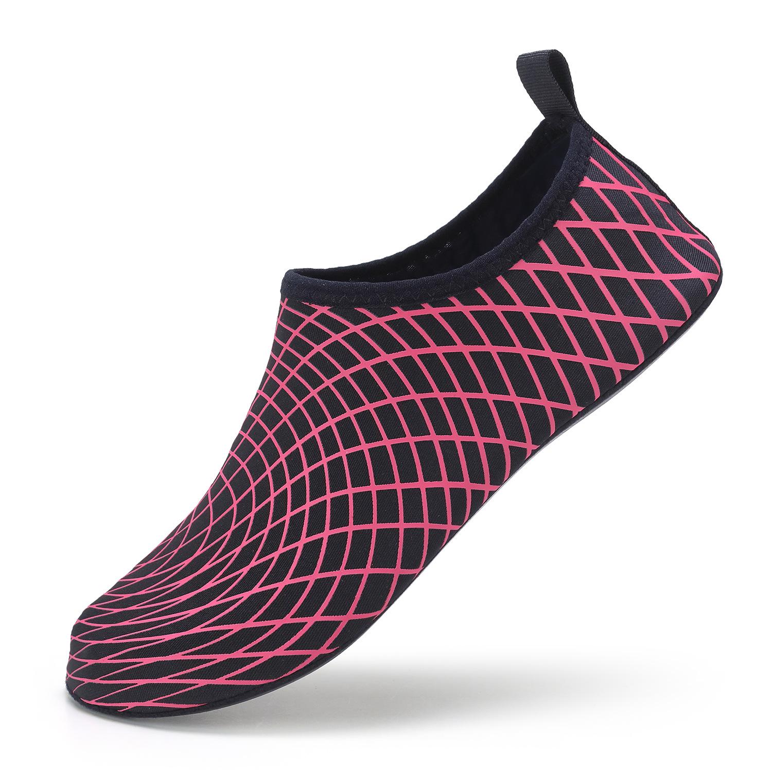 

Unisex Adult Soft Sole Water Shoes for Diving, Trekking, Snorkeling & Swimming - Skin-Fit Beach & Outdoor Footwear. 38/39