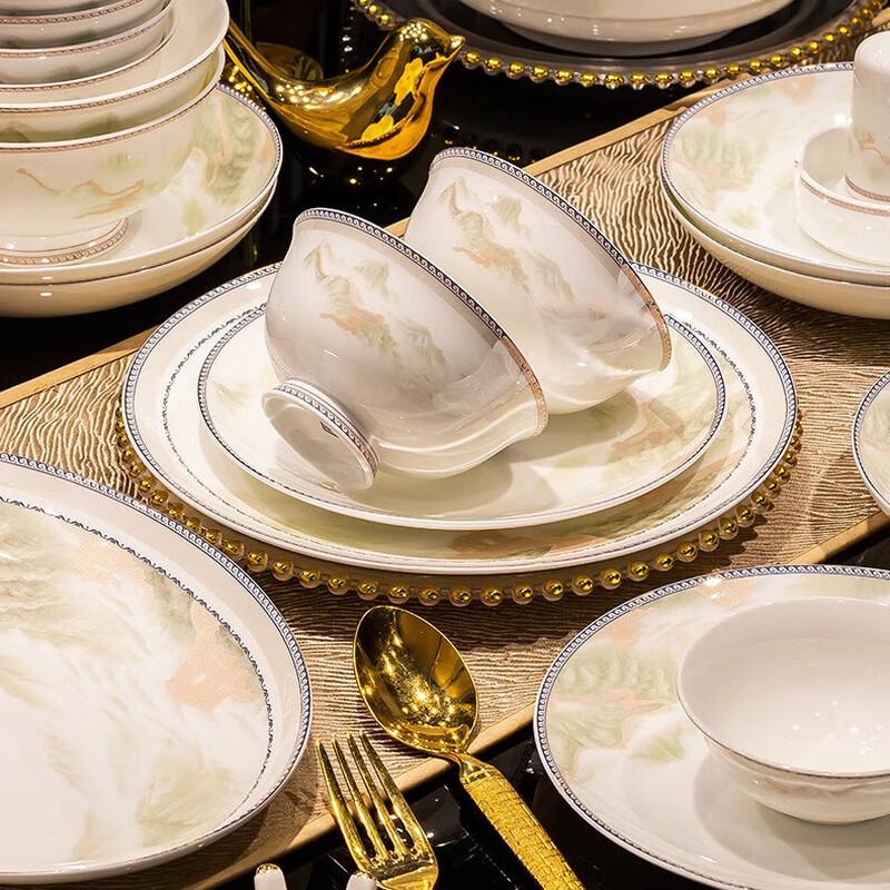 Jingdezhen Chinese Landscape Ceramic Dinnerware Set 8-Person, 40-Piece Set with Soup Bowl