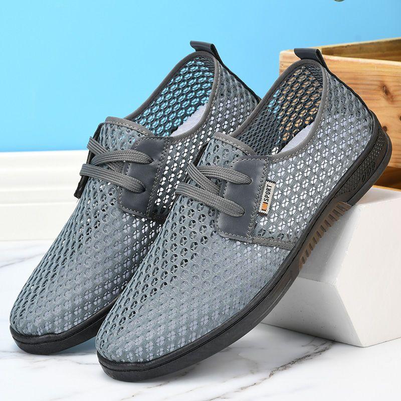 Neue Sommer-Mesh-Schuhe für Herren Dünne und atmungsaktive hohle Mesh-Schuhe Rutschfeste und abriebfeste Herrensandalen