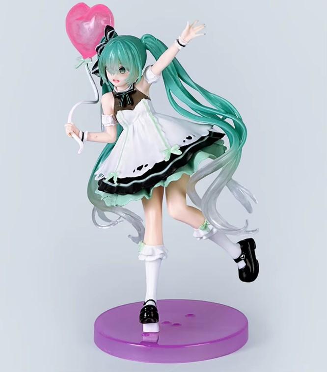 Anime Hatsune Miku AMP+ Figúrka (Narodeninová párty 2025 Ver.) (NIE. 39)