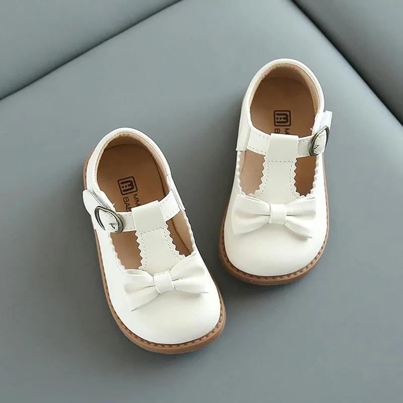 

Cute Little Leather Shoes With Bows For Little Girls, Princess Shoes For Girls. 24 бежевый