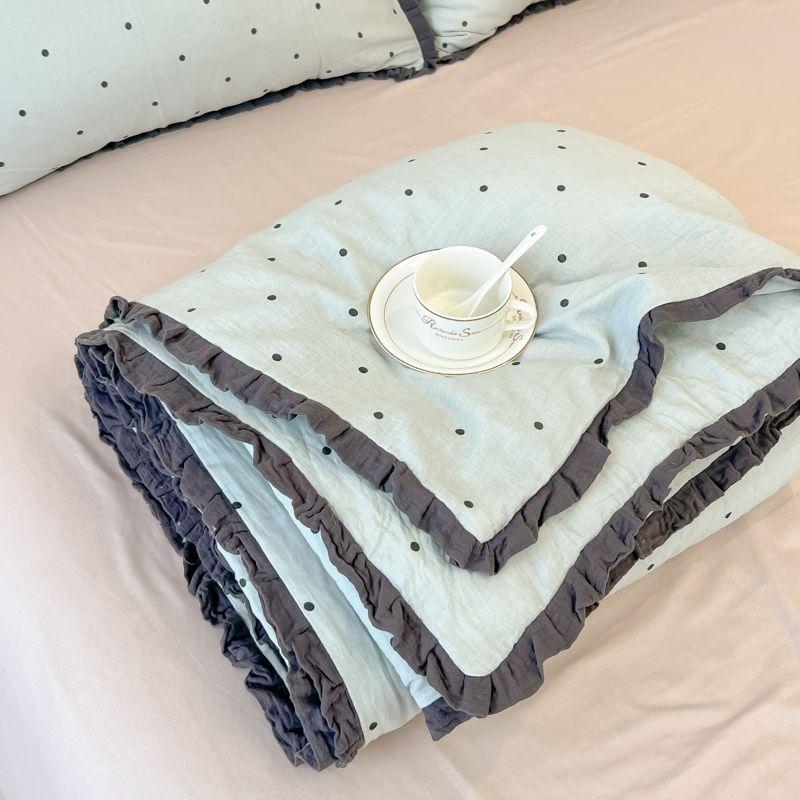 

Crinkled Gauze Lace Cooling Summer Air-Condition Quilt Student Dorm Thin Bedding 150x200cm