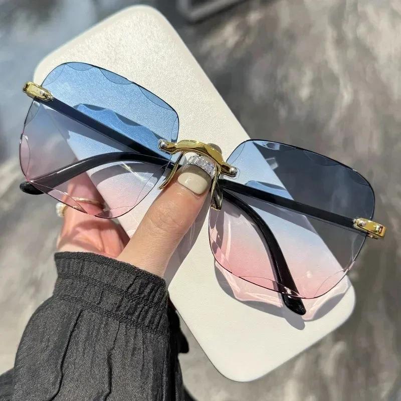 Square Sunglasses Woman Fashion Rimless Gradient Sun Glasses Brand Designer Sunglasses for Women