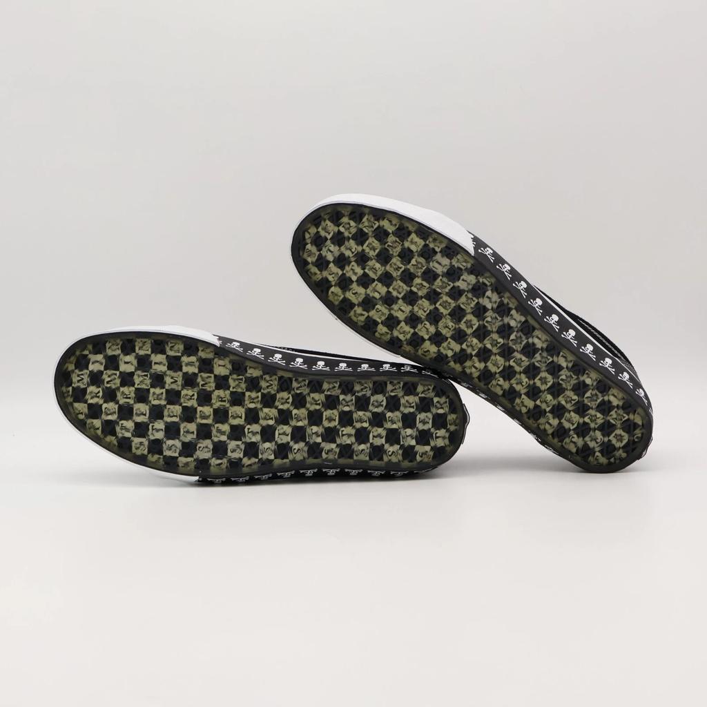 VN0A4BVFBLK1 MASTERMIND WORLD × Vault by Vans Old Skool VLT LX