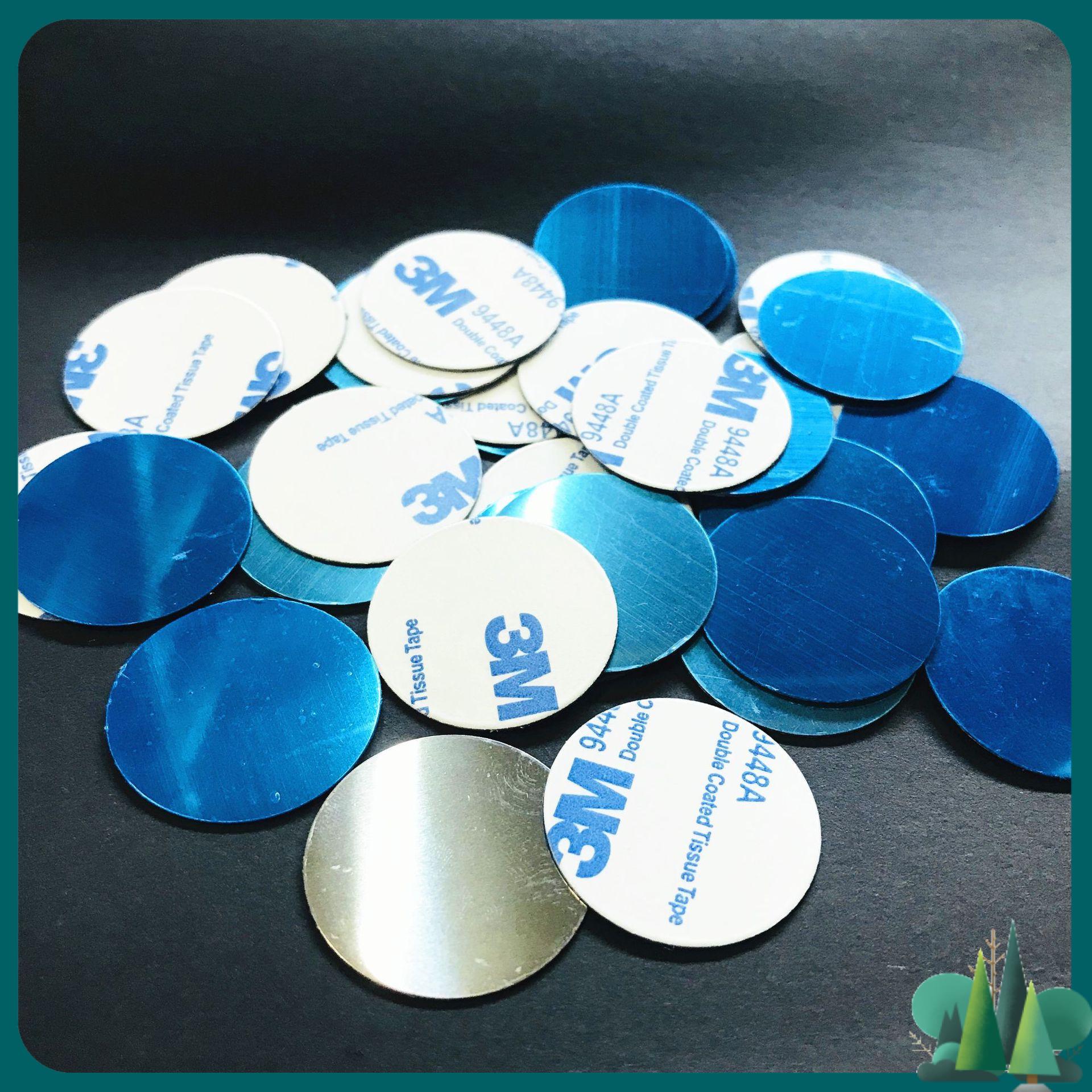 

Magnetic Car Mount for Mobile Phones - Universal Iron Sheet Holder Diameter approx. 30mm