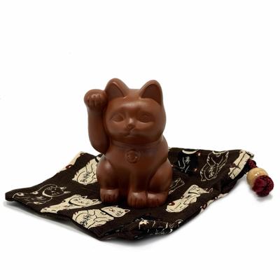 Tokoname Ware Portable Grip Maneki Neko Amulet Lucky Cat Brown Color