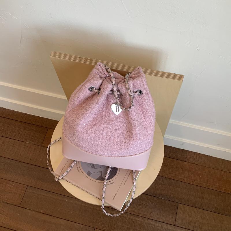 Woolen chain backpack women's leisure niche design student schoolbag bucket bag high value travel backpack