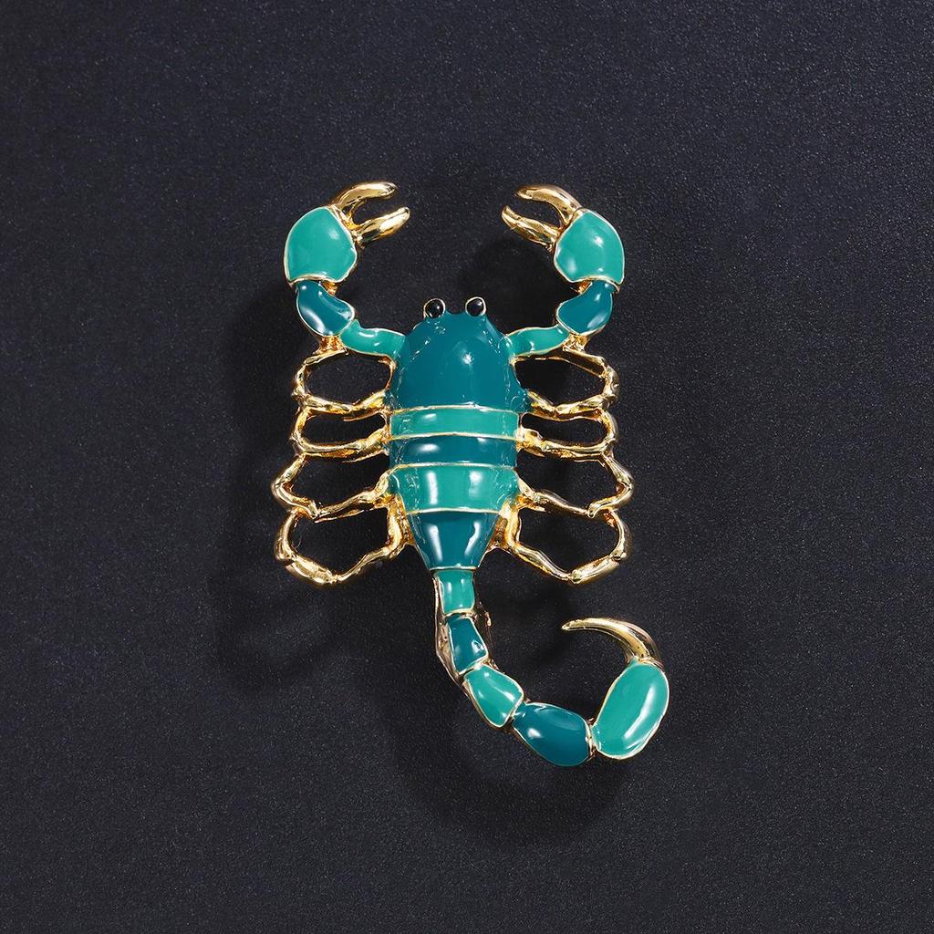 Elegant Scorpion Brooch: High-End Enamel Alloy Pin for Men's Suits
