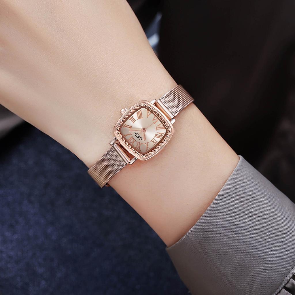 Retro Versatile Women'S Watch Niche High-End Quartz Watch Women'S Waterproof Medieval Watch