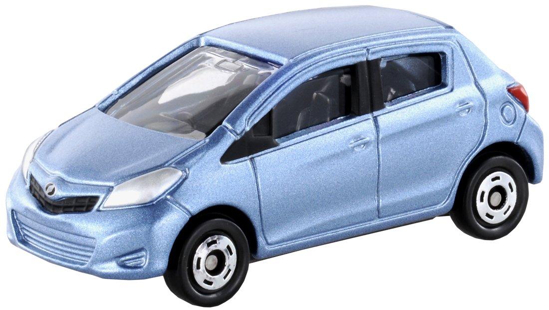 

Tomica Toyota Vitz издание специальный цвет №104 (коробка) Первый