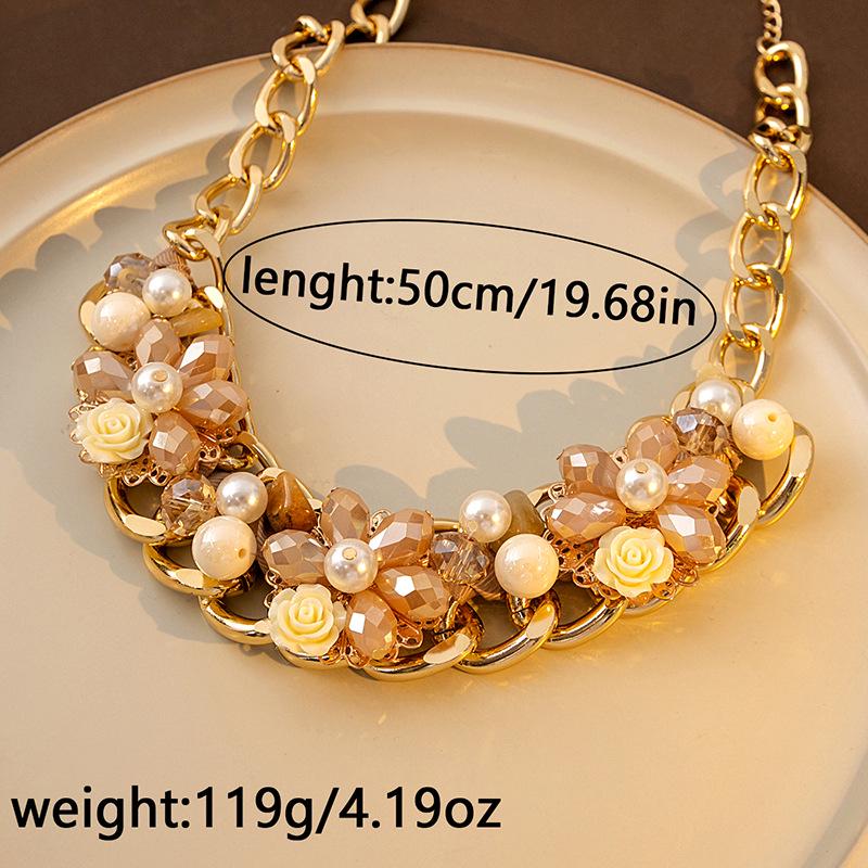 Elegant Geometric Water Drop Pearl Necklace - Light Luxury Evening Accessory for Women