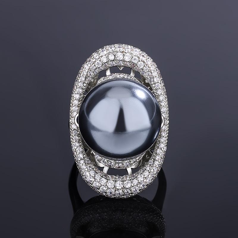 

Ювелирные изделия Медное основание Позолоченное Жемчуг Ретро Темперамент Кольцо с бриллиантами Женское 16 мм