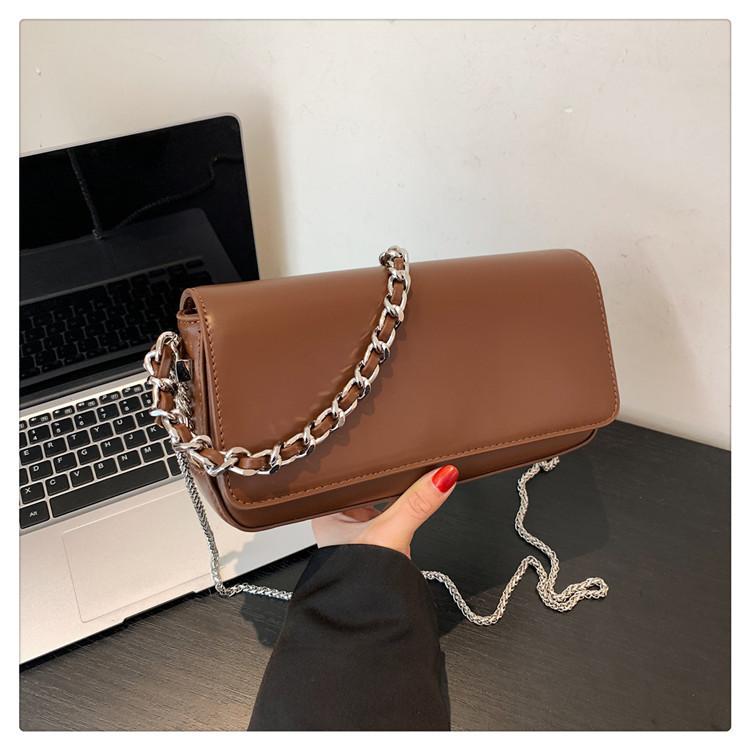 

PU однотонная маленькая квадратная сумка женская новая модная сумка через плечо с цепочкой универсальная повседневная модная сумка на одно плечо (20cm<Max Length<30cm)