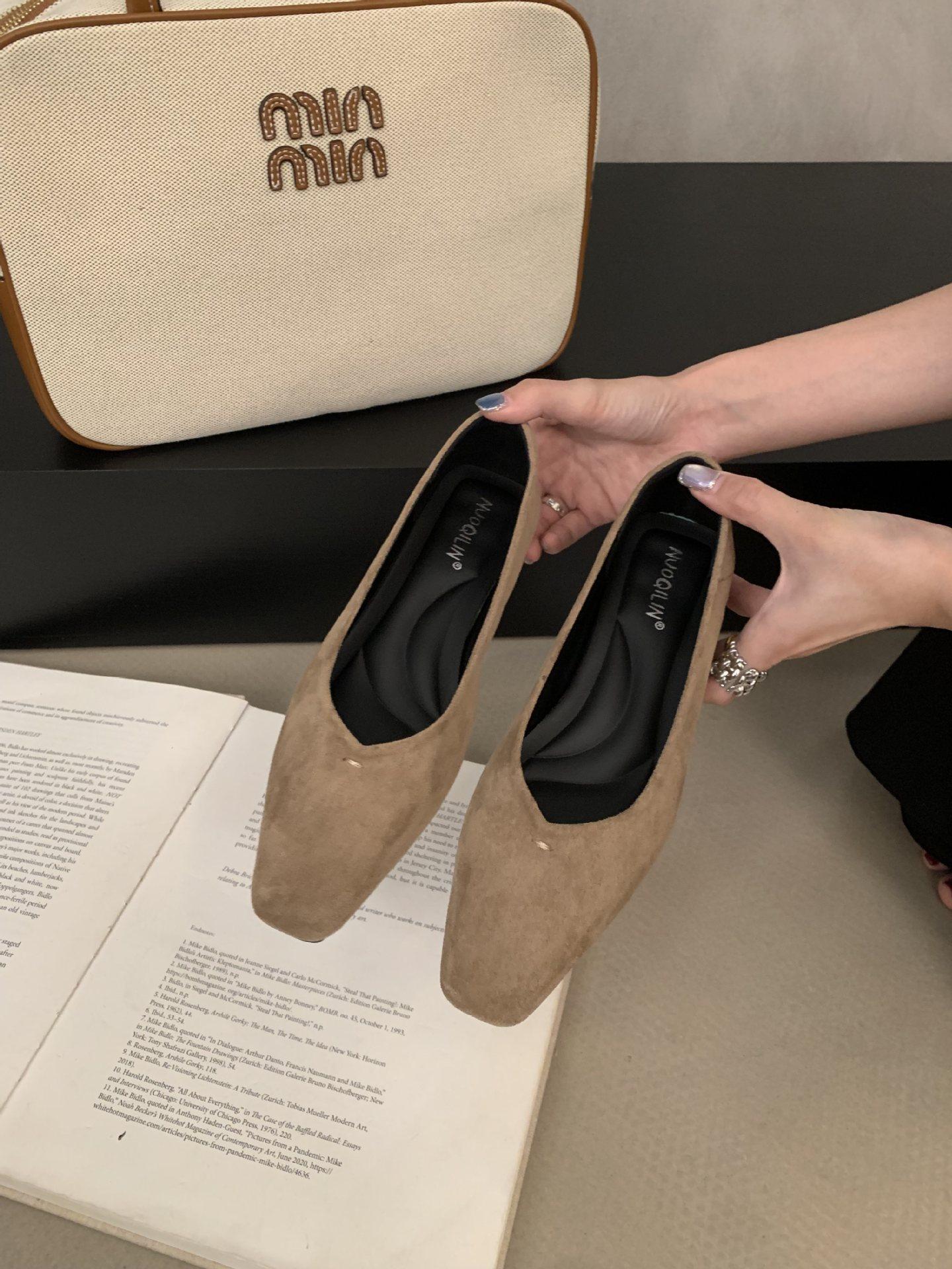 

Square head suede leopard print single shoes women s shoes 2025 new summer French retro black commuter boat shoes 39 абрикосовый