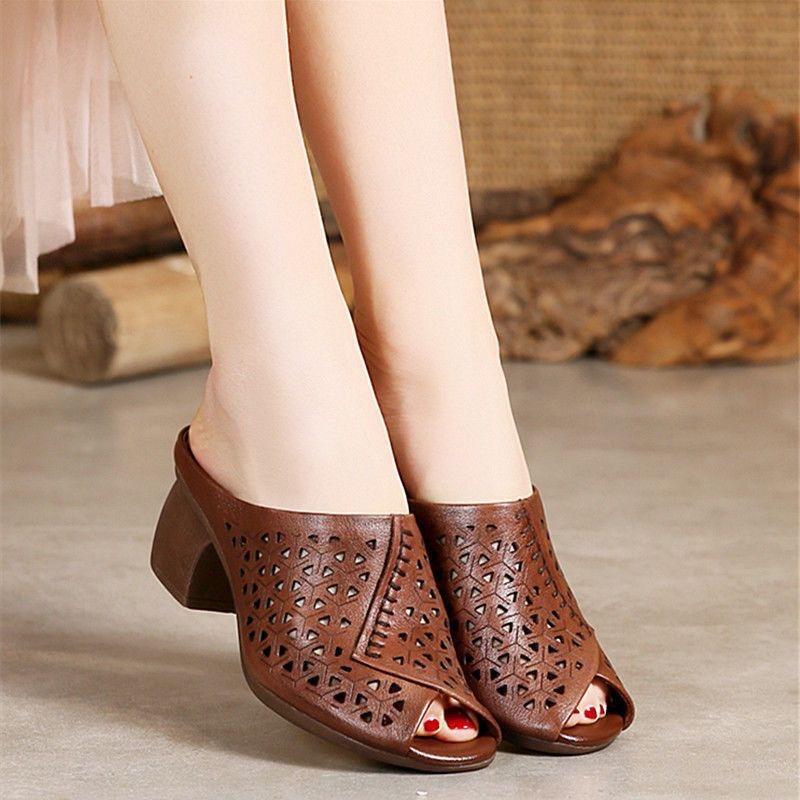 

Женские полые тапочки с открытым носком, удобные сандалии на среднем каблуке, женская обувь 40 коричневый