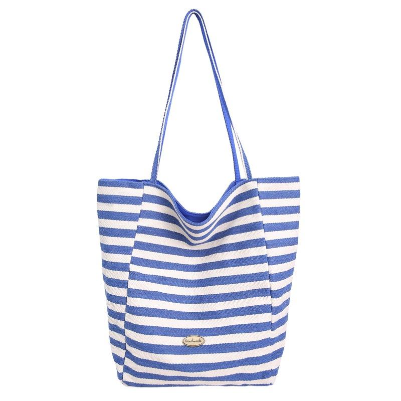 New Large-capacity Simple Shoulder 2025 Light Commute Leisure Foreign Trend Fashion Niche Design Tote Bag