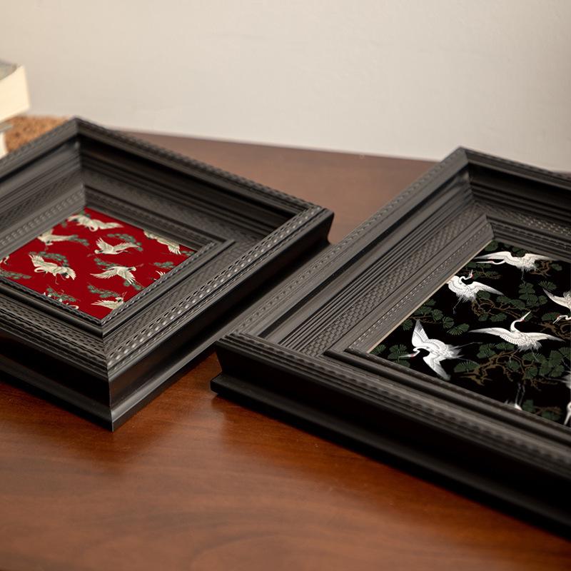 High-End Vintage-Style Oil Painting Frame: Customizable, Tabletop or Wall-Mount, Pre-owned Sketch Display