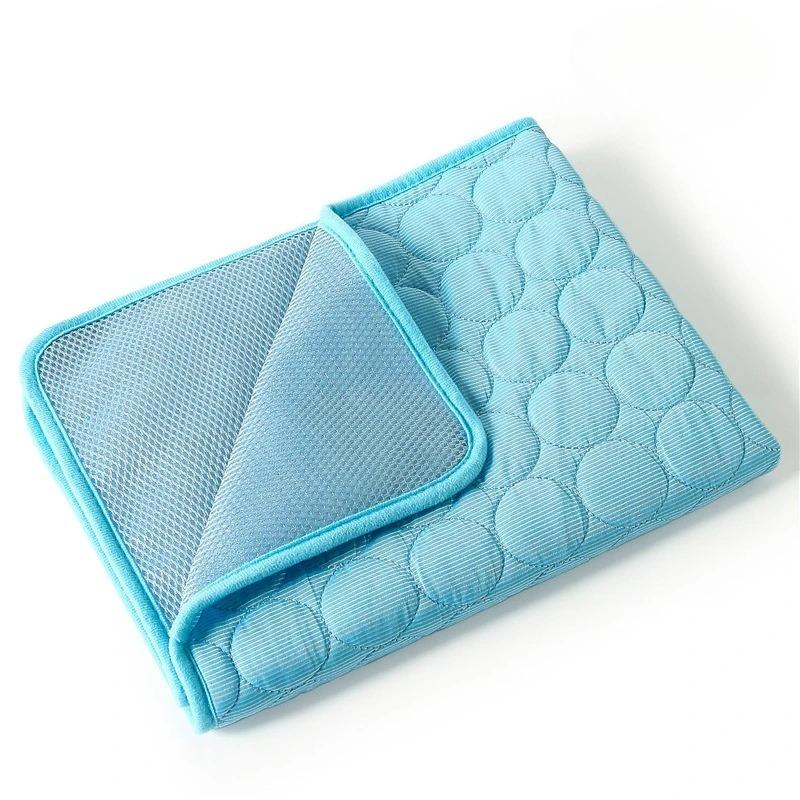 Summer Ice Mat Pet Soft and Breathable Pet Ice Mat Summer Cool Dog Mat Cat Dog Mat Breathable and Non Slip Mattress Pet Supplies