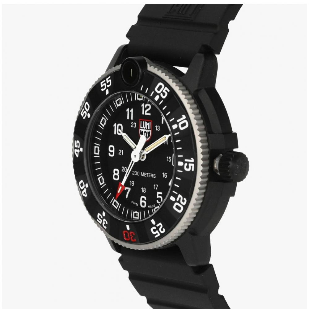 Luminox Navy Seal Original Diver Men S Urethane Watch xS.3001.h