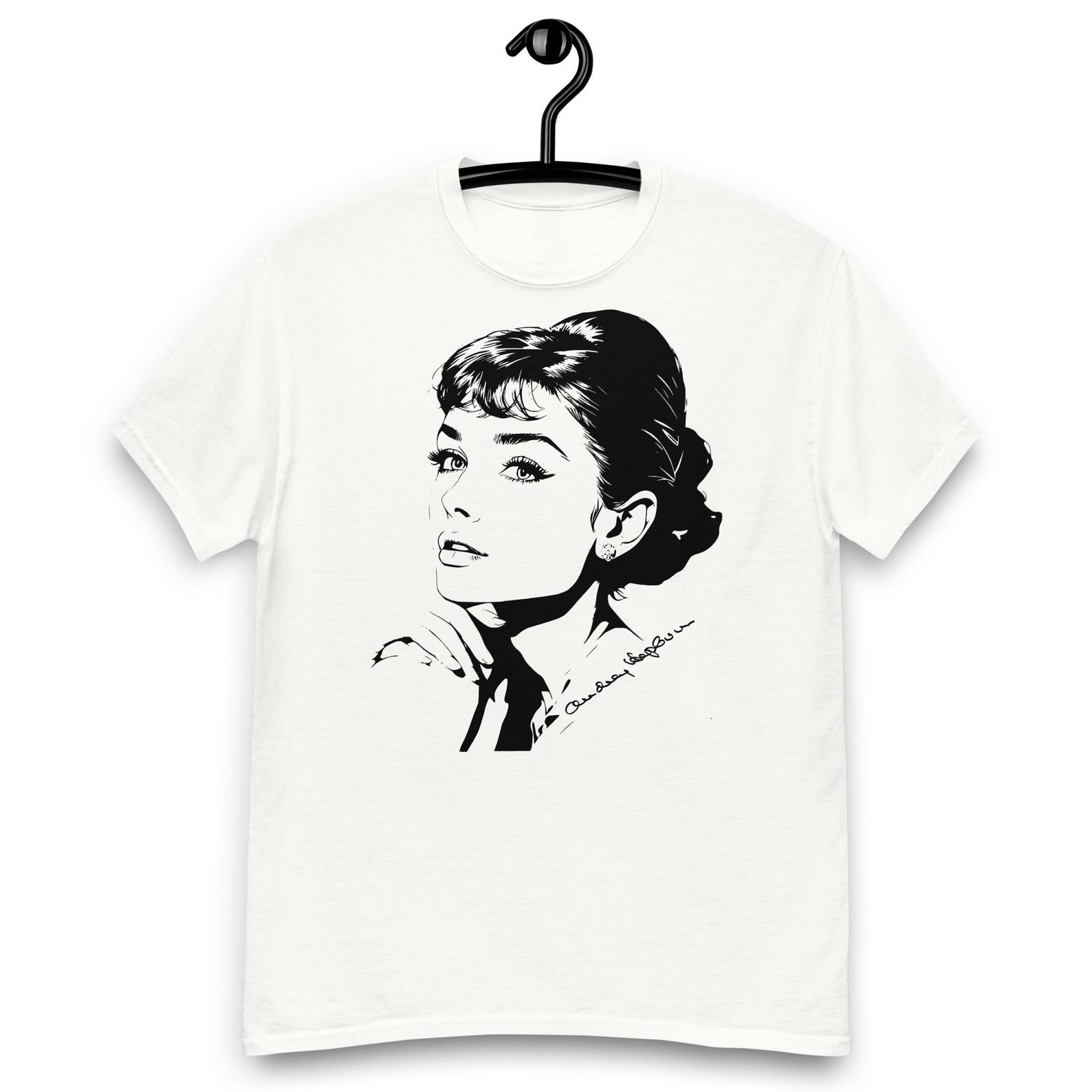 Classic Audrey Hepburn Portrait T-Shirt | Breakfast at Tiffany s Style M