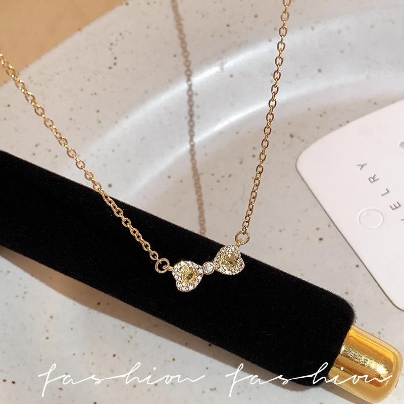 Women's Collarbone Light Luxury Bow Pendant Necklace