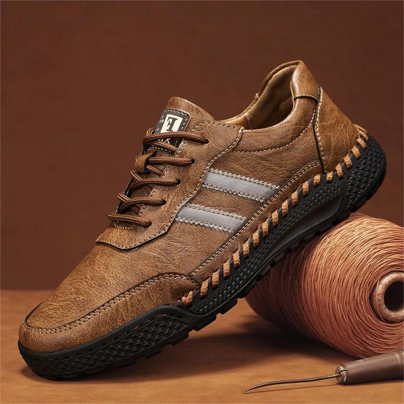 Handmade Leather Men Shoes Fashionable Lightweight Casual Outdoor Hiking Shoes High-quality Soft Soled Driving Low Cut Men Shoe