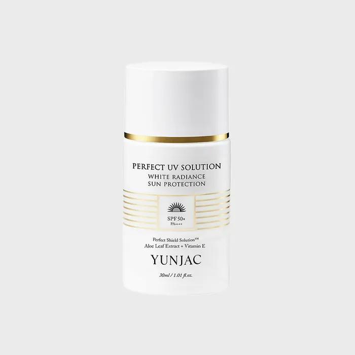 White Radiance Sun Protection [SPF 50+ PA++++] (+ 5ml of sun protection included)