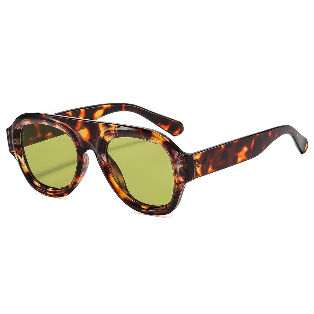 

Fashion Pilot Sunglasses Women Retro Clear Ocean Lens Shades UV400 Men Big Frame Punk Sun Glasses