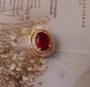 883 gold oval pendant