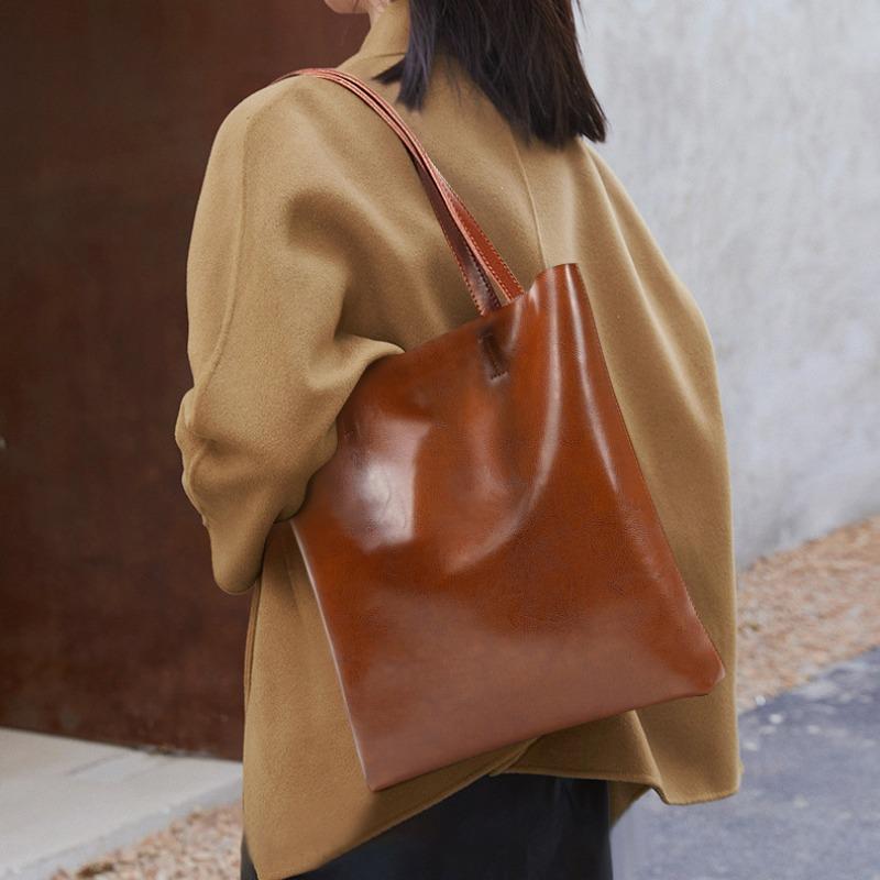Underarm Bag Women's Leather Shoulder Bag Cowhide Minimalist Style Large Capacity Women's Commuter High-end Tote Bag